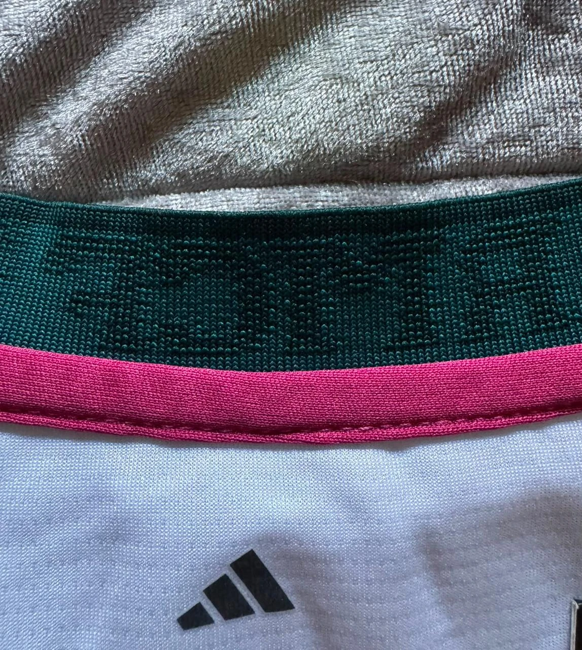 Real Madrid 26/27 Jersey | Home Kit | Size M – photo 3